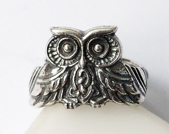 Owl ring, Owl jewelry, Celtic knot, Celtic owl, Silver ring, Silver jewelry, Nordic ring, Nordic owl, Sterling silver, Women ring