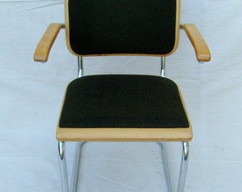 Vintage Mid-Century Cesca Style Cantilever Chrome and Wood Thonet Chair