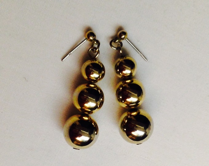 Storewide 25% Off SALE Vintage Gold Tone Graduated Beaded Designer Pierced Earrings Featuring Metal Pearl Style Design