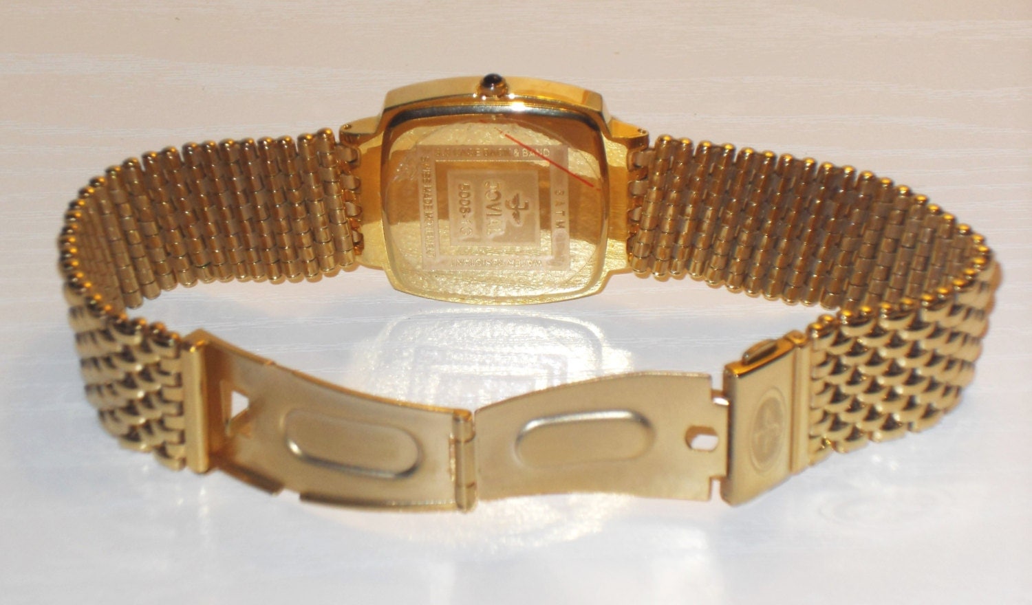 A 'JOVIAL' SWISS Made GOLD Plated Wrist Watch Boxed
