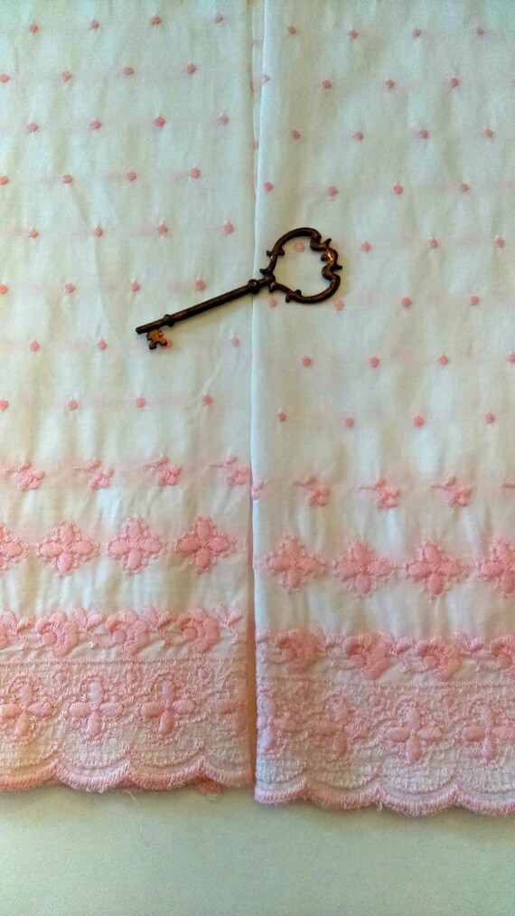 vintage pink dotted swiss curtains: polka dot white with pink vintage pink dotted swiss curtains: polka dot white with pink