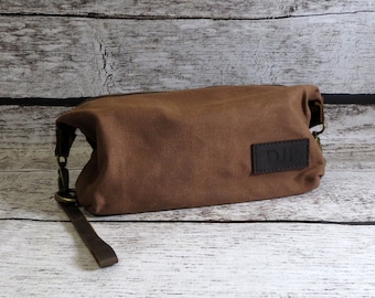 Dopp kit for men, Travel kit, Toiletry Bag, Gifts for Men, Groomsmen, Fathers Day Gift, Graduation Gift