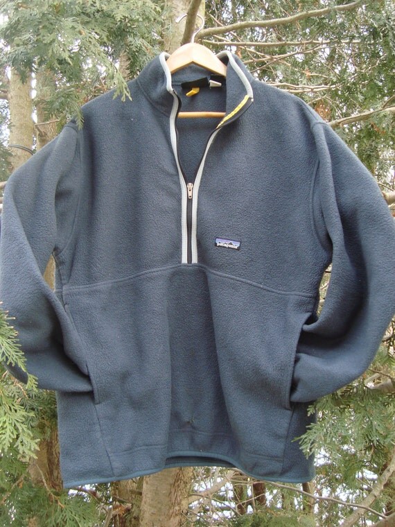 grey patagonia pullover women's