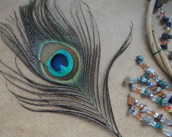 Dream catcher, Dreamcatcher , Boho Decor, wall hanging, wall decor, plume de paon