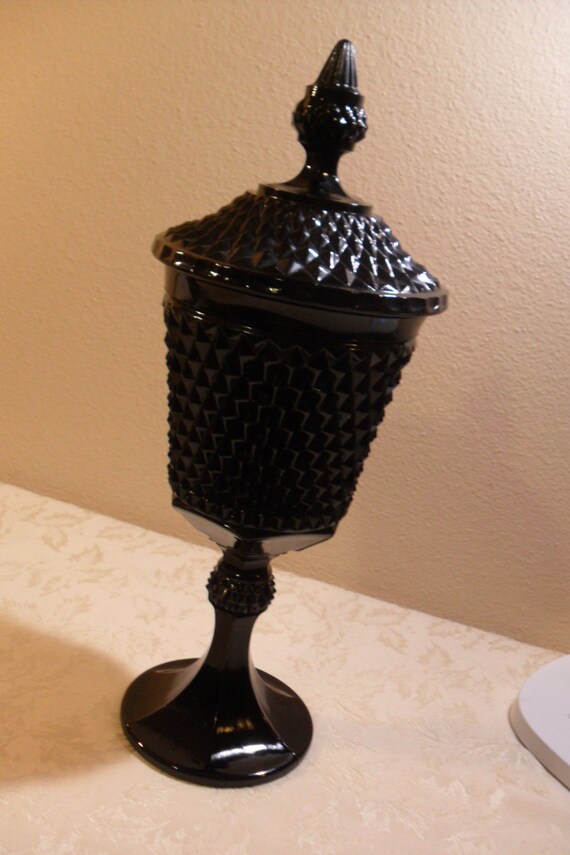 VINTAGE BLACK DIAMOND TIARa GLASSWARe