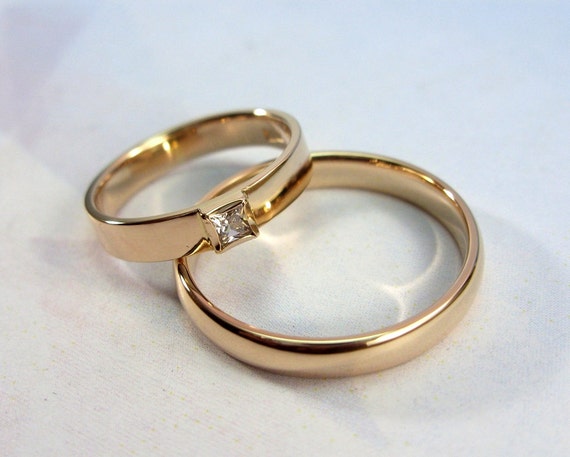 Cheap wedding bands Traditional wedding bands by WeddingRingsStore