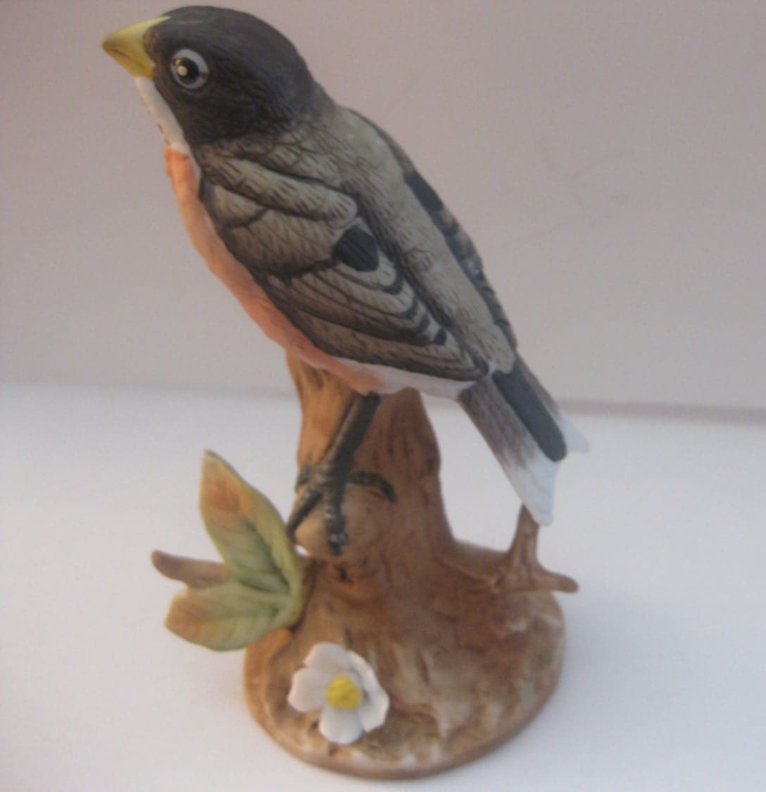 1986 Lefton Robin Figurine 06073 Vintage Porcelain