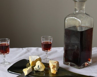 Recycled Bottle Cheeseboard platter and knife Set