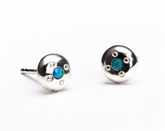 Boucles D'Oreilles Lucky En Argent 925 Avec Opale Bleue Ovale – Clous, Neuf Avec Étiquettes