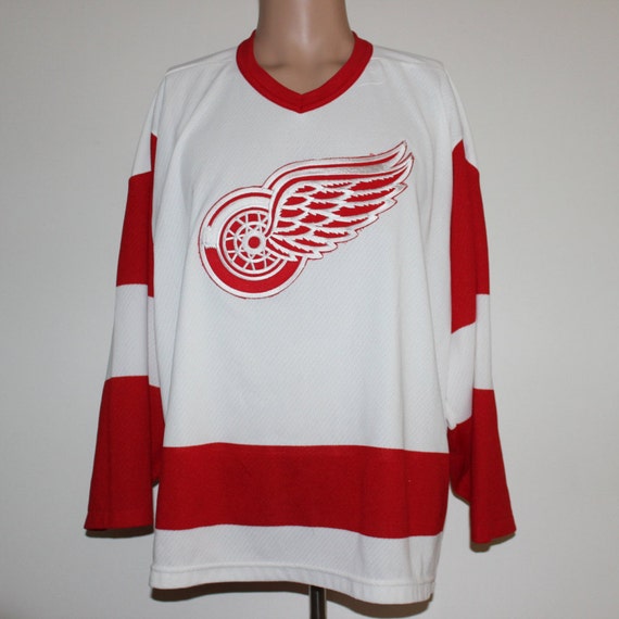 Vintage Detroit Red Wings NHL Jersey M