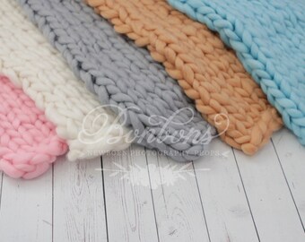 Newborn Basket stuffer Chunky Knit Baby Blanket Wool, Chunky Wrap, Chunky Knit Baby Portrait, Cream Basket Stuffer, Newborn Photo Prop RTS