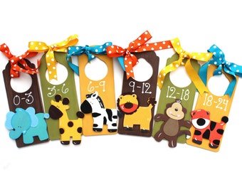 Baby Closet Dividers Set, Zoo Animals, Nursery Closet Dividers, Closet Organizer, Wooden Divider, Painted Wood Dividers, Nursery Hangers