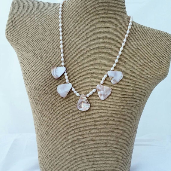 Pink mother of pearl fan necklace pink fan shell necklace