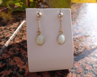 Genuine opal earrings! 585-er Goldfilled, very classy!