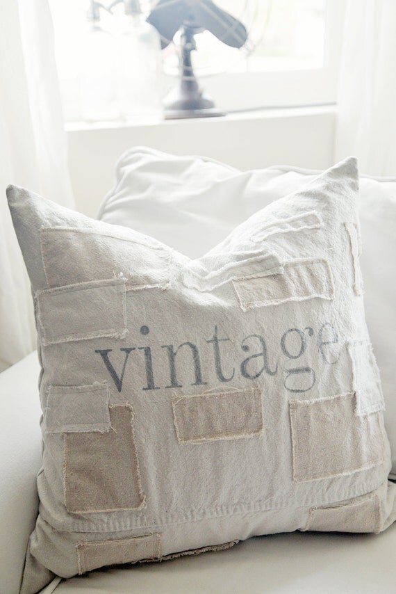 vintage grain sack style pillow cover. available in 16x16