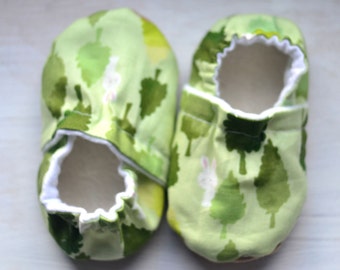Baby Easter outfit Bunny Toddler shoes Forest baby shoes kids green outfit Bunny Kids shoes White Bunny shoes Crib baby shoes forest nursery