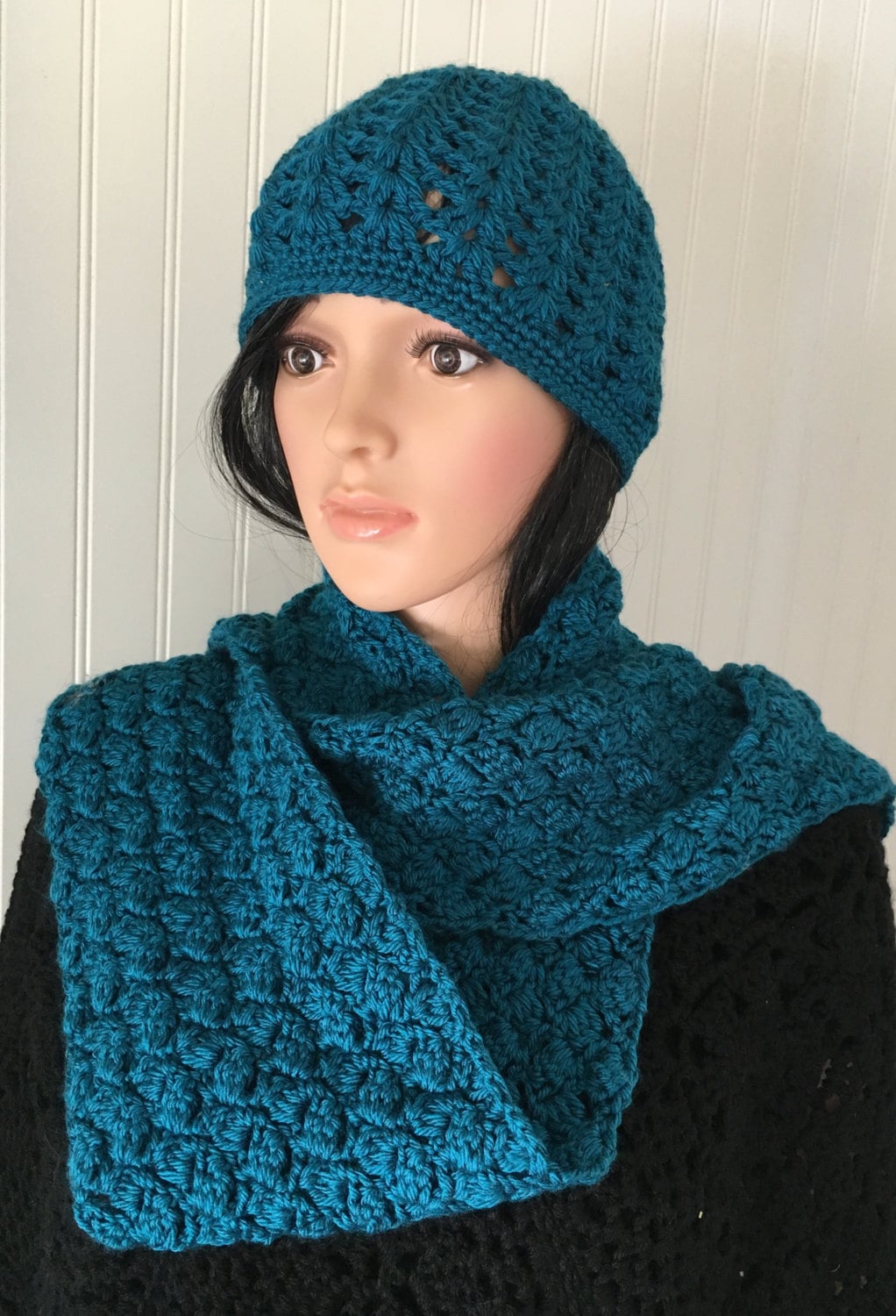 Crochet hat and scarf set woman winter accessory teal hat