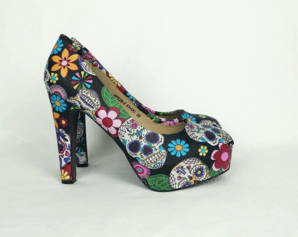 34 Casual Day of the dead shoes heels Combine with Best Outfit