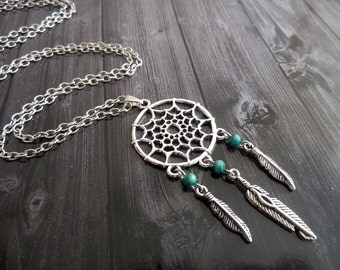 Dreamcatcher pendant necklace