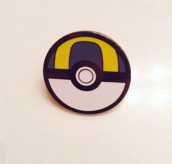 Pokemon Pokeball Ultra Ball Metal Pin Badge Go