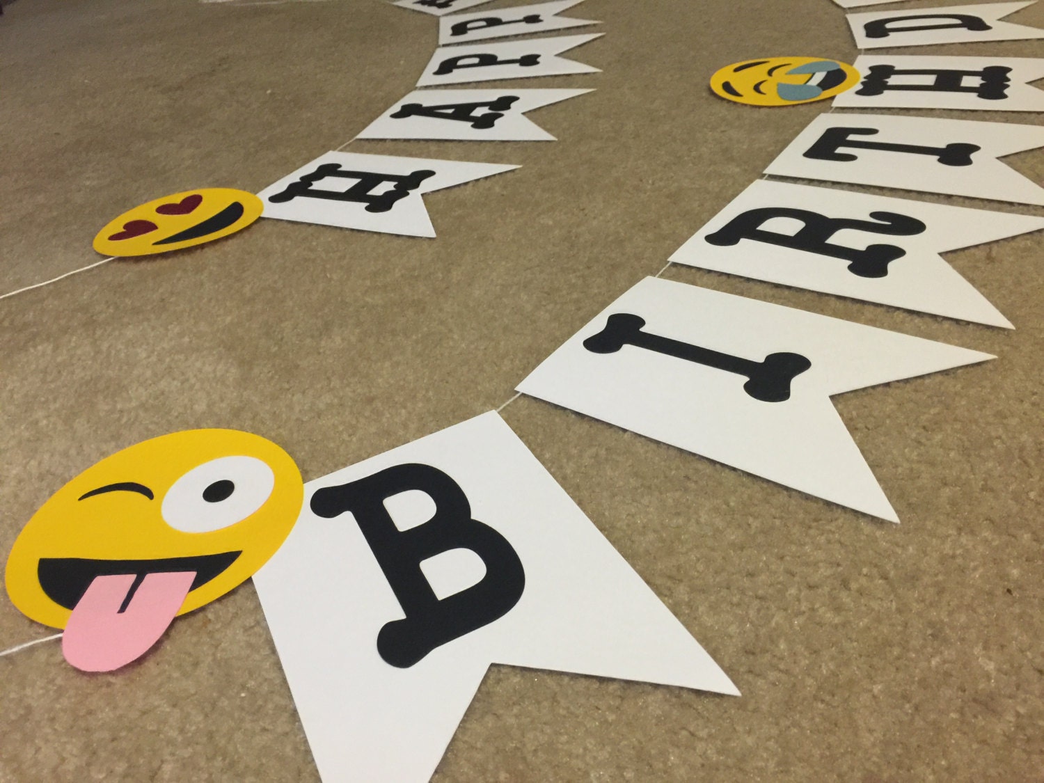 Emoji Happy Birthday Party Banner by CindyGCastillo on Etsy