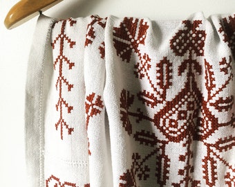 Vintage 1970's, Ultra Soft, White w/Chocolate-Brown, Cotton-Woven, Folk, Needlepoint, Tablecloth, Throw