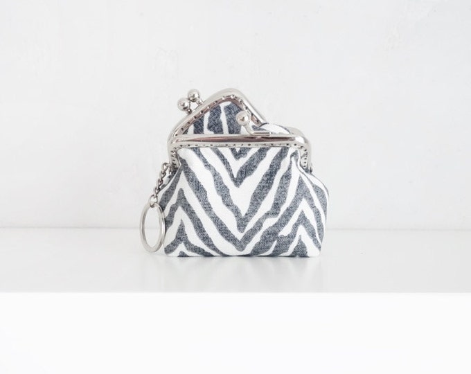 Zebra Clasp Bag, Black and White Coin Purse, Canvas Clasp Bag, Zebra Pattern Bag, Bridesmaid Gift, Handmade Clasp Bag, Keyring Coin Purse