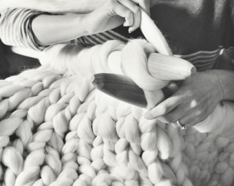 DIY Chunky knit blanket kit - Knit your own giant knit blanket - super chunky blanket knit kit - Giant knitting kit - Extreme knitting