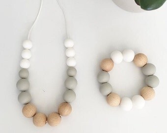 ELLIE Necklace // Teething // Teething Necklace // Nursing Necklace // Silicone Beads // 100% Food Grade Silicone // Modern Jewellery