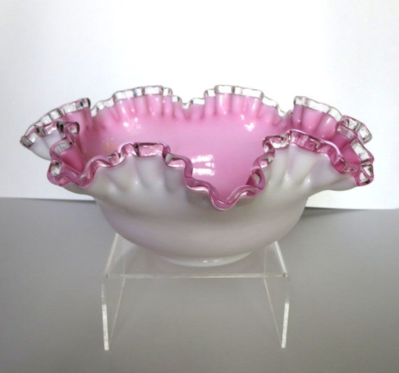 Fenton Glass Peach Crest Ruffled Bowl for Serving or