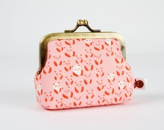 Metal frame change purse - Panda bebe in pink - Deep mum / Japanese fabric / Cotton and Steel / Alexia Abegg / Cute tiny pandas / red white