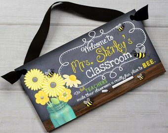 Teacher Chalkboard Classroom Best Teachers Quotation Saying DOOR SIGN Teacher End of Year Christmas Present Gift TDS018