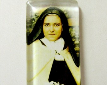 St. Therese of Lisieux pendant with chain - GP01-304