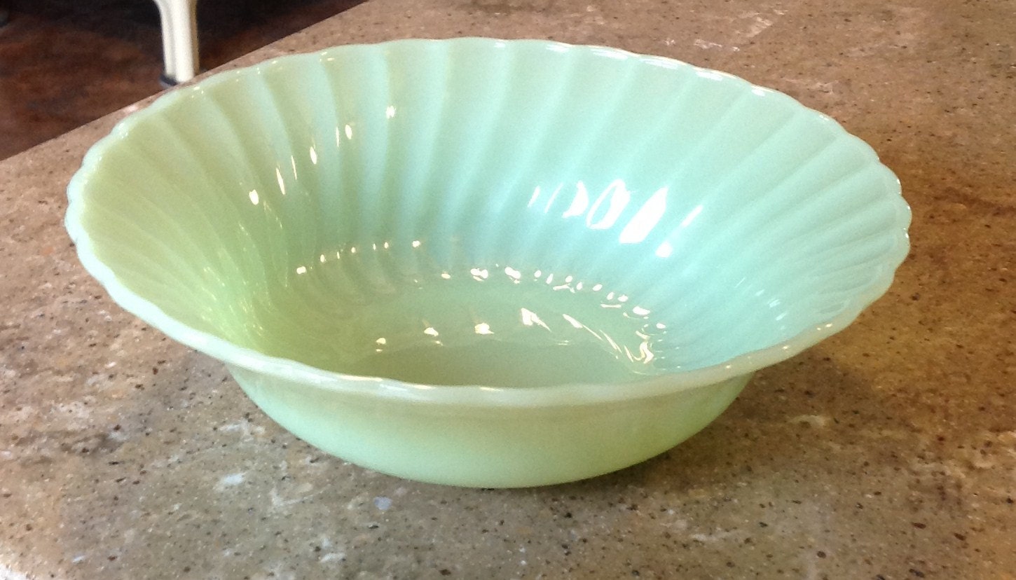 Anchor Hocking Jadeite Shell Glass Serving Bowl Fire King