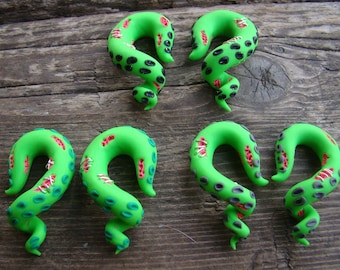 Zombie Tentacle Gauge Earring - 0 Gauge 00 Gauge 7/16 Gauge -Octopus- Monster- Dead
