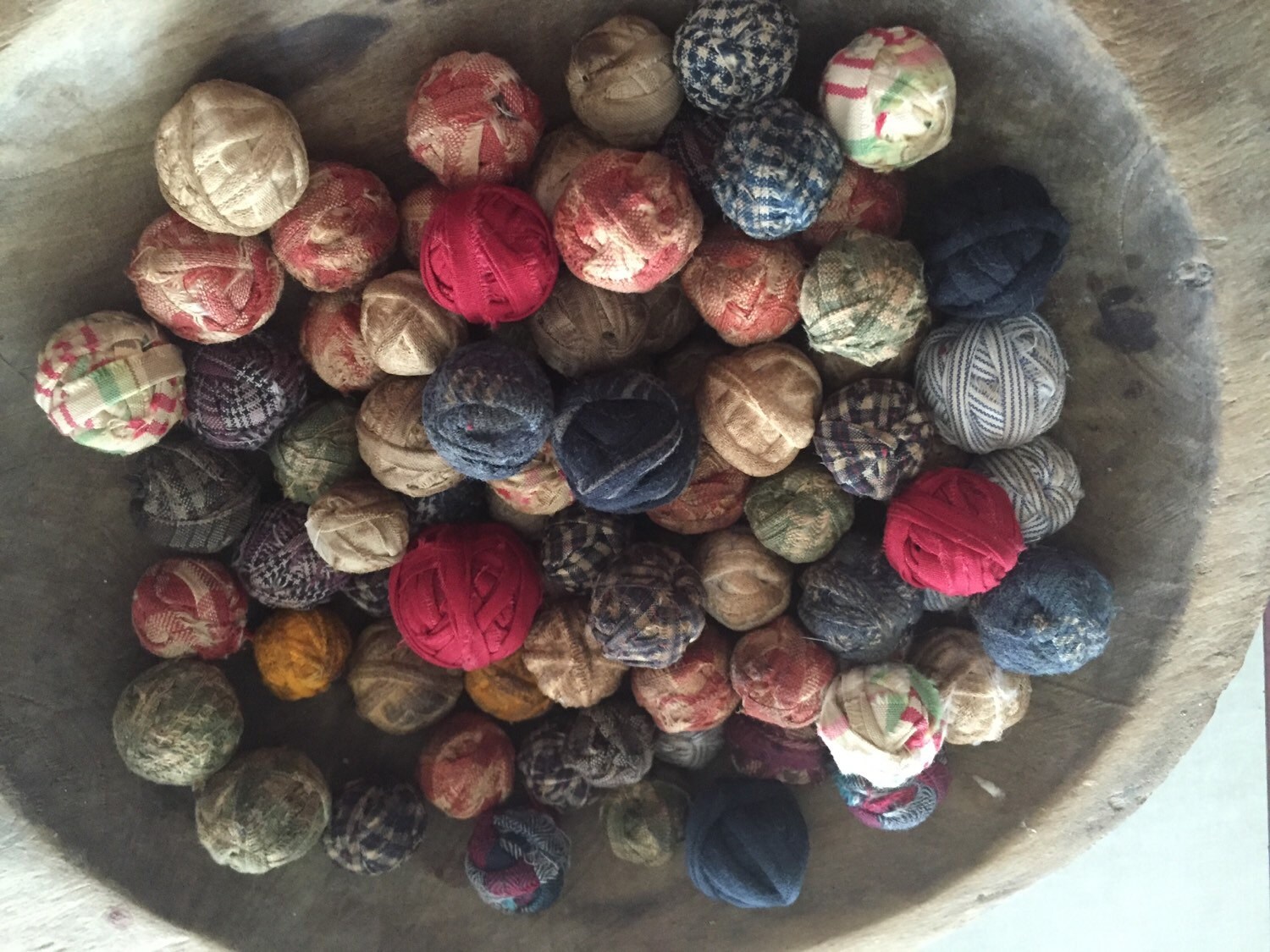 36 Tiny Ragballs Look Old Primitive Country Rag Balls