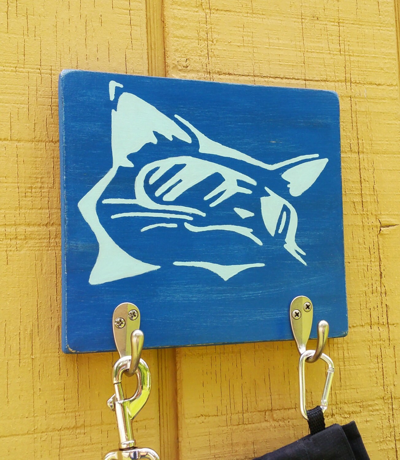 Cool Cat Wood Dog Leash Holder & Key by Love4PawsCafe on Etsy