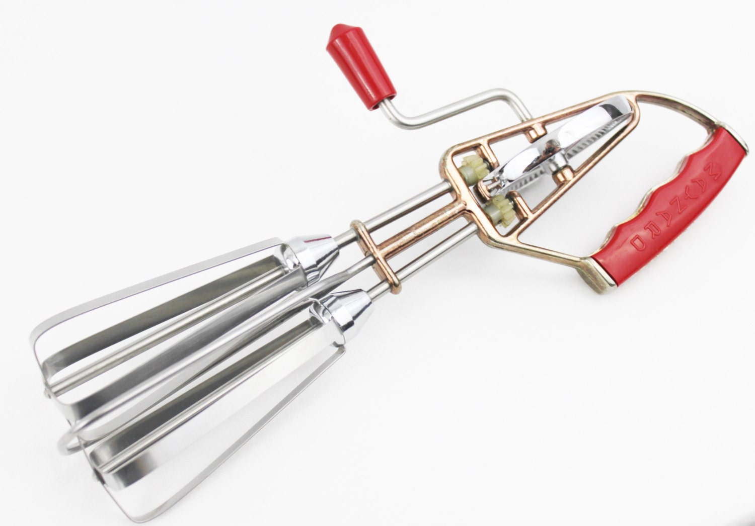 Vintage 1950s Red Maynard Hand Mixer, Egg Beater, 1950s Kitchen Decor