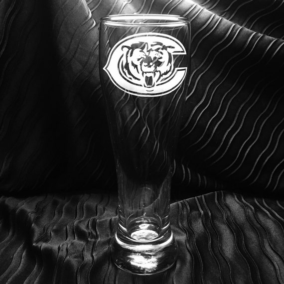 Chicago Bears Etched Beer Glass by CreatingNewDesigns on Etsy