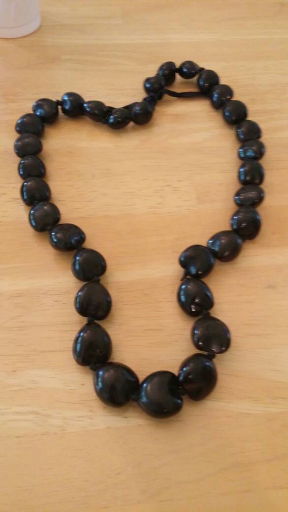 On Sale Kukui Nuts Large Bead Black 32 inch Hawaiian Style