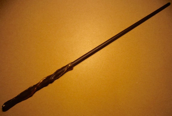Dogwood Wand with a Dragon wing string core