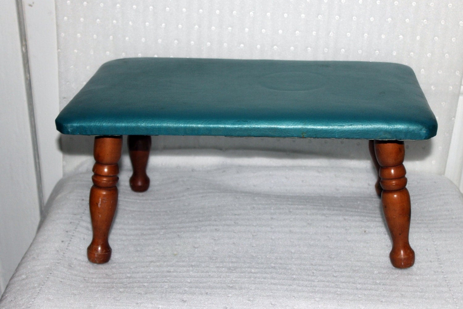 Vintage Green Vinyl Covered Stool, Spindle Wood Legs, Excellent Condition, The Legs are in Great