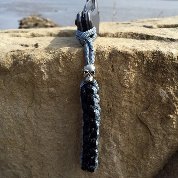 550 paracord lanyard/fob for knife flashlight edc tool