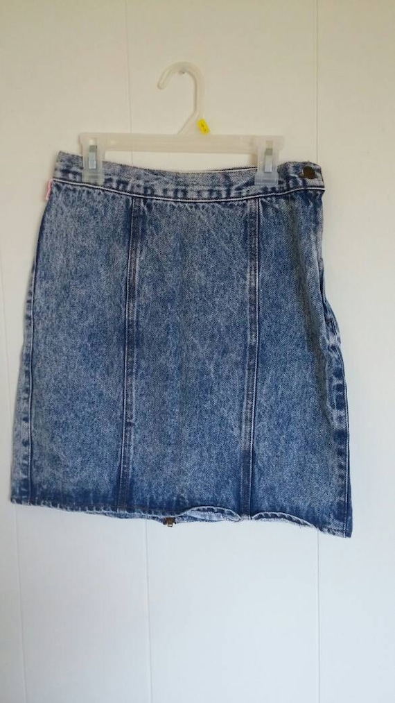 1980s acid wash denim mini skirt/ high by VenusRetrograde on Etsy