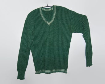90's green wool sweater, Handmade in Finland