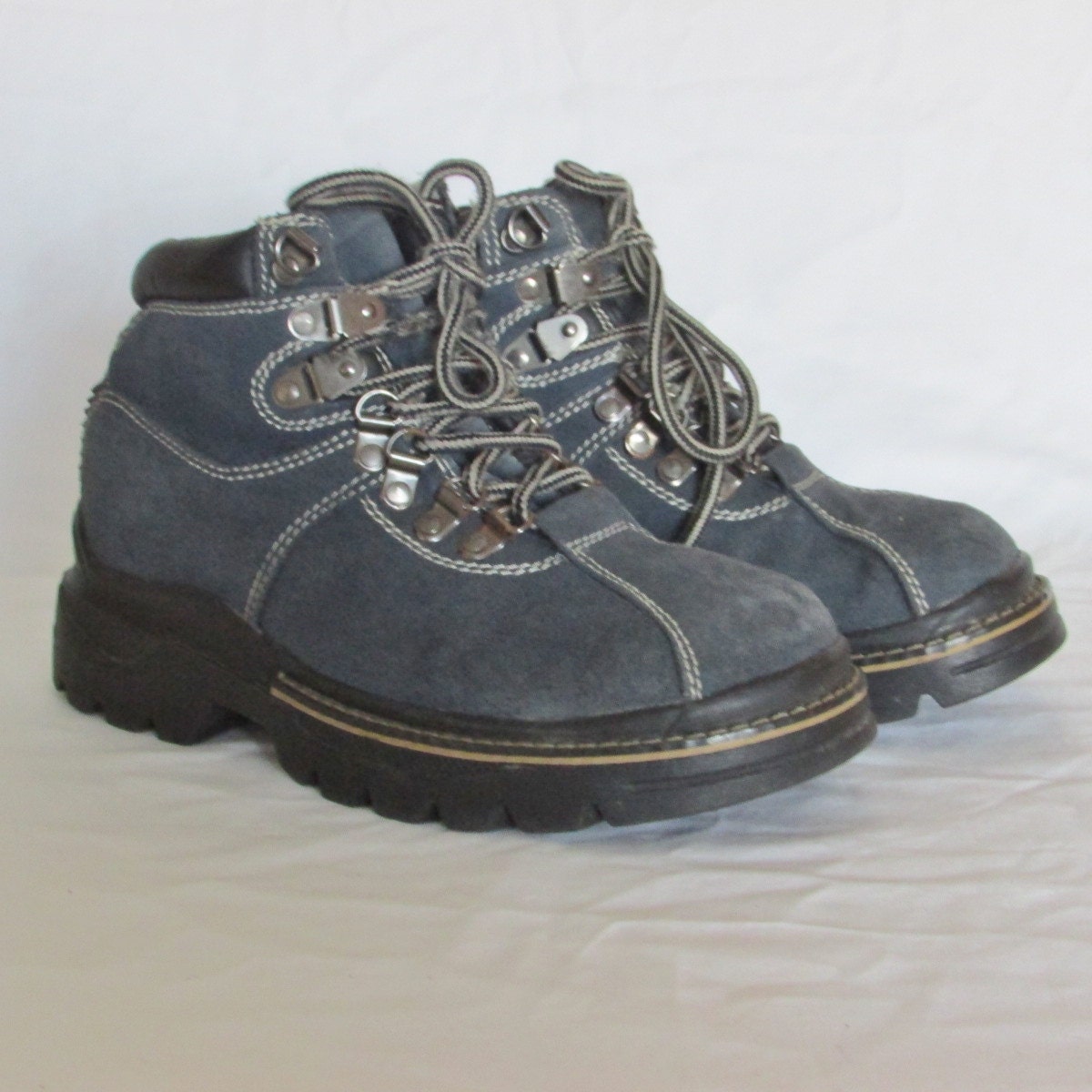 Womens Size 8 Blue Suede Hiking Boots Winter Ankle Boots