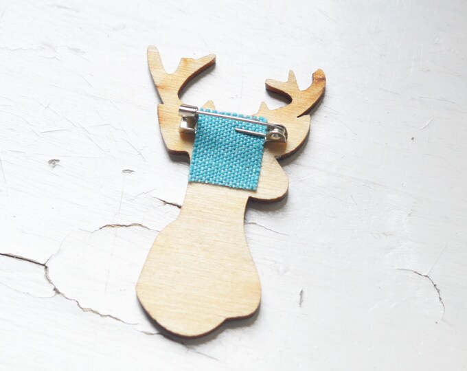 Oh, My Deer // Wooden brooch is covered with ECO paint // Laser Cut // 2016 Best Trends // Fresh Gifts // Nature & Animals // Geometric