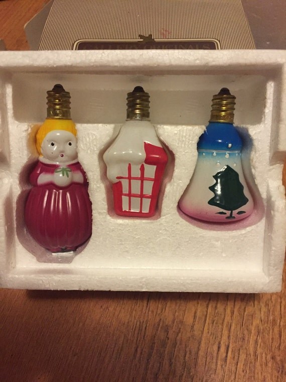 Avon Christmas Lights 