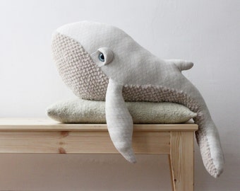 Big Albino Whale <O> Stuffed Animal <O> Plush Toy
