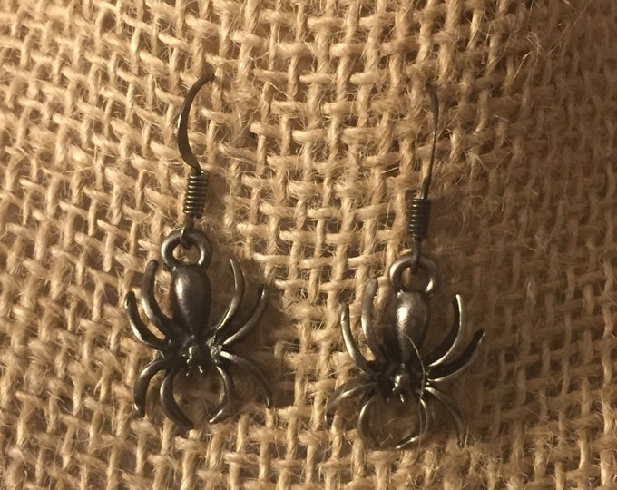 Spider earrings